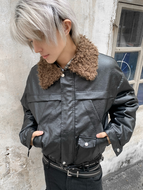 "Ueshima" Fur Collar Leather Jacket with Cotton Lining, Short Black Motorcycle Jacket, Loose Fit, Versatile Casual Jacket "Ueshima" Fur Collar Leather Jacket with Cotton Lining, Short Black Motorcycle Jacket, Loose Fit, Versatile Casual Jacket