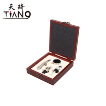 Manufacturer customized red wine bottle opener Wine wine with seahorse knife four pieces of set open wine ware wood box gift box