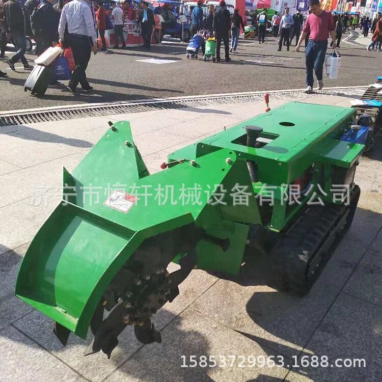 Crawler type pastoral management machine Multifunctional ditching and fertilizer applicator Crawler type rotary tiller
