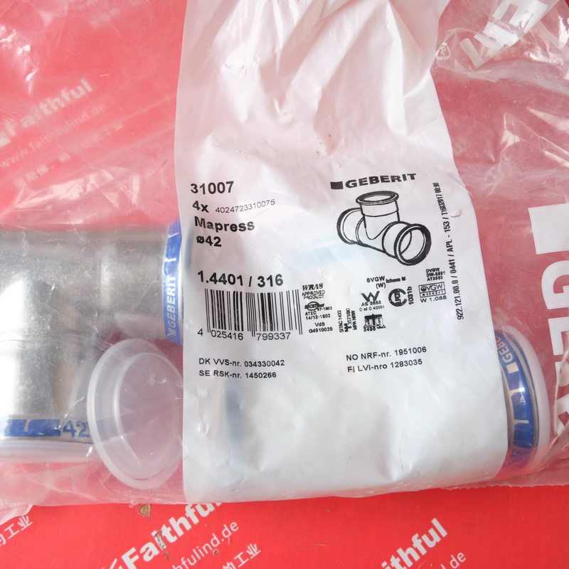 Geberit 31007 Geberit new Stainless Steel equal tee Mapress 42