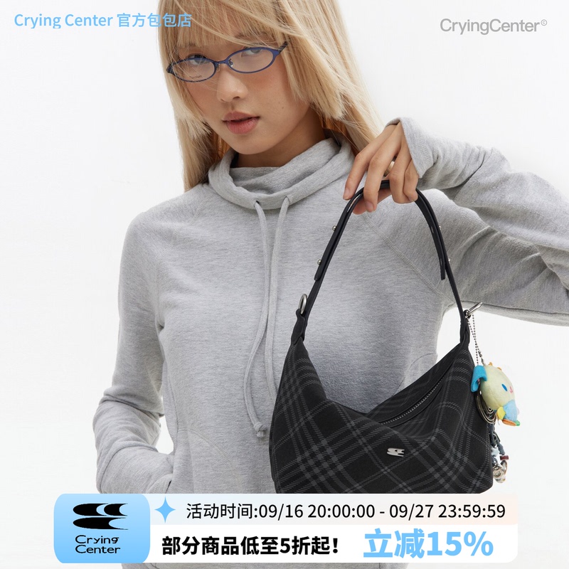 Cryingcenter Black Imitation Felt Plaid Hand-Held Crossbody Bag Cryingcenter Cryingcenter Black Imitation Felt Plaid Hand-Held Crossbody Bag Cryingcenter