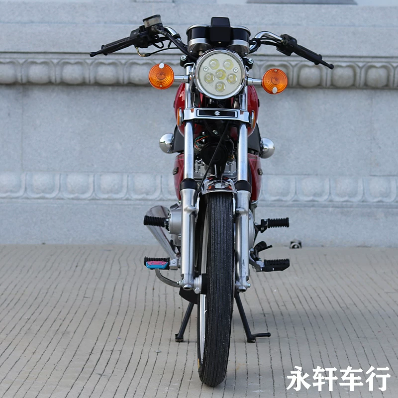 Мотоцикл Suzuki Prince 125 см³ — б/у оригинал, полный комплект, внедорожный, сидение верхом, красный/чёрный