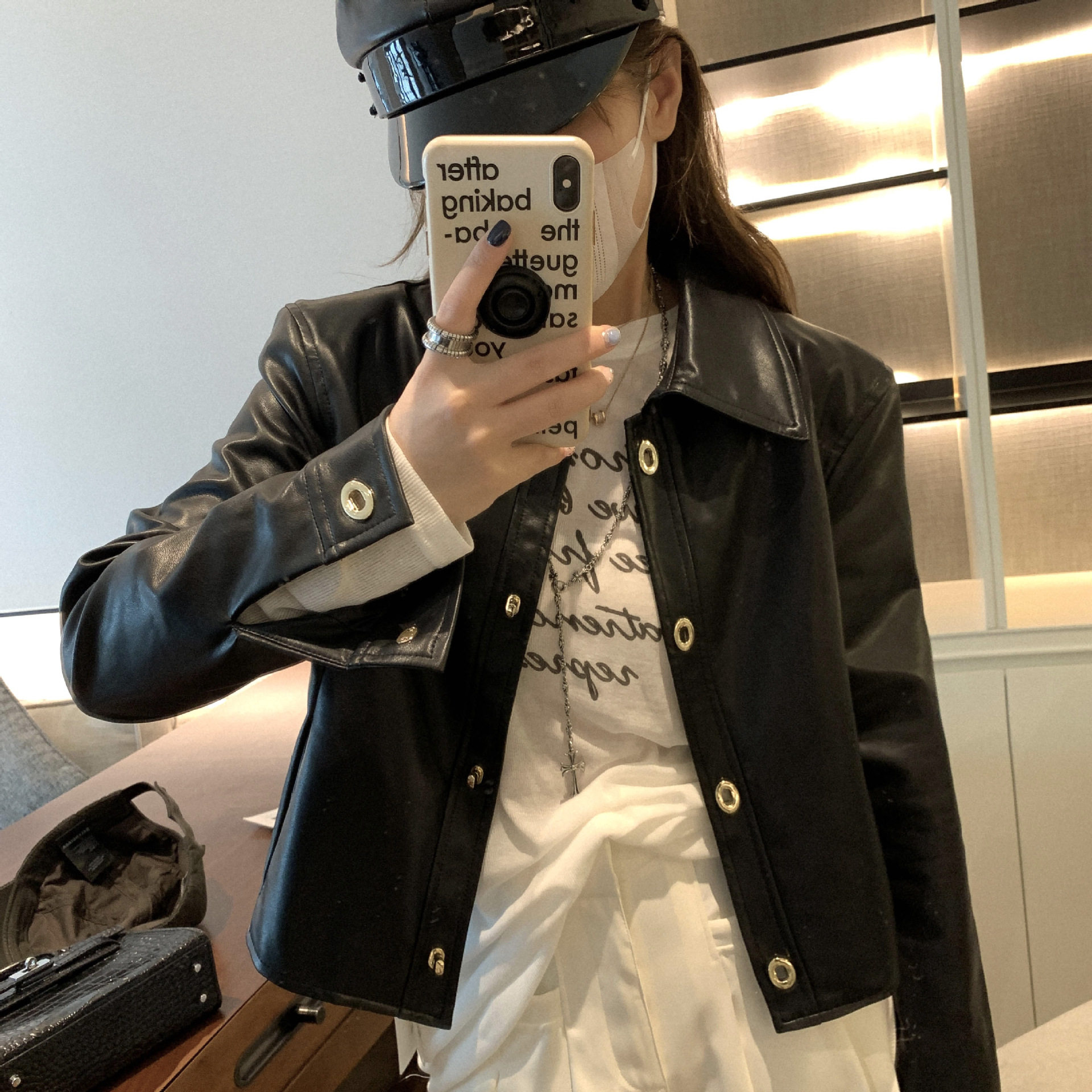 Ader early autumn new high-sense black leather coat woman long sleeve short sleeve loose sweater design tops