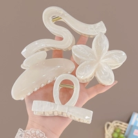 4 штука белых