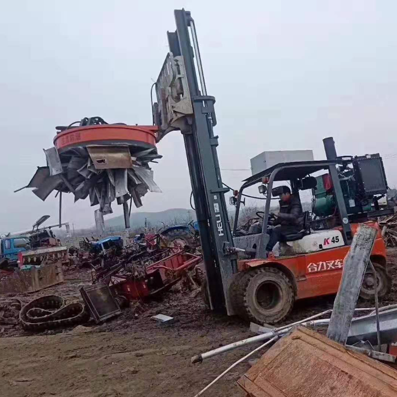 电磁吸盘怎么选？强磁吸铁吊废铁，行车叉车都离不开的神器！