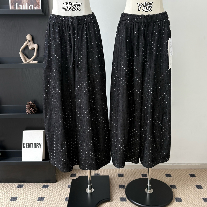 Cotton Linen-Feel Black Polka Dot Casual Pants with Elastic Waist, Versatile Loose Fit, Lazy Style Casual Pants for Women in Summer Cotton Linen-Feel Black Polka Dot Casual Pants with Elastic Waist, Versatile Loose Fit, Lazy Style Casual Pants for Women in Summer