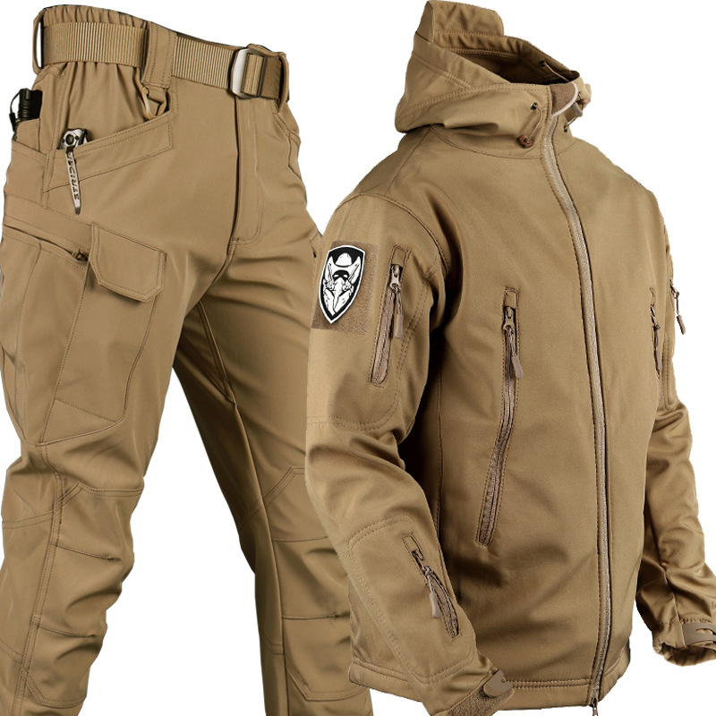 Outdoor Camouflage Softshell Jacket Set for Men, Windproof Tactical Jacket for Cycling, Winter Fleece-Lined and Thickened Mountaineering Clothing