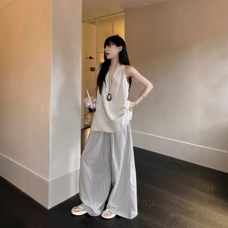 High-End Casual Sports Suit for Women, Summer Loose-Fitting Korean Style Student Fashion Sleeveless Top and Wide-Leg Pants Two-Piece Set