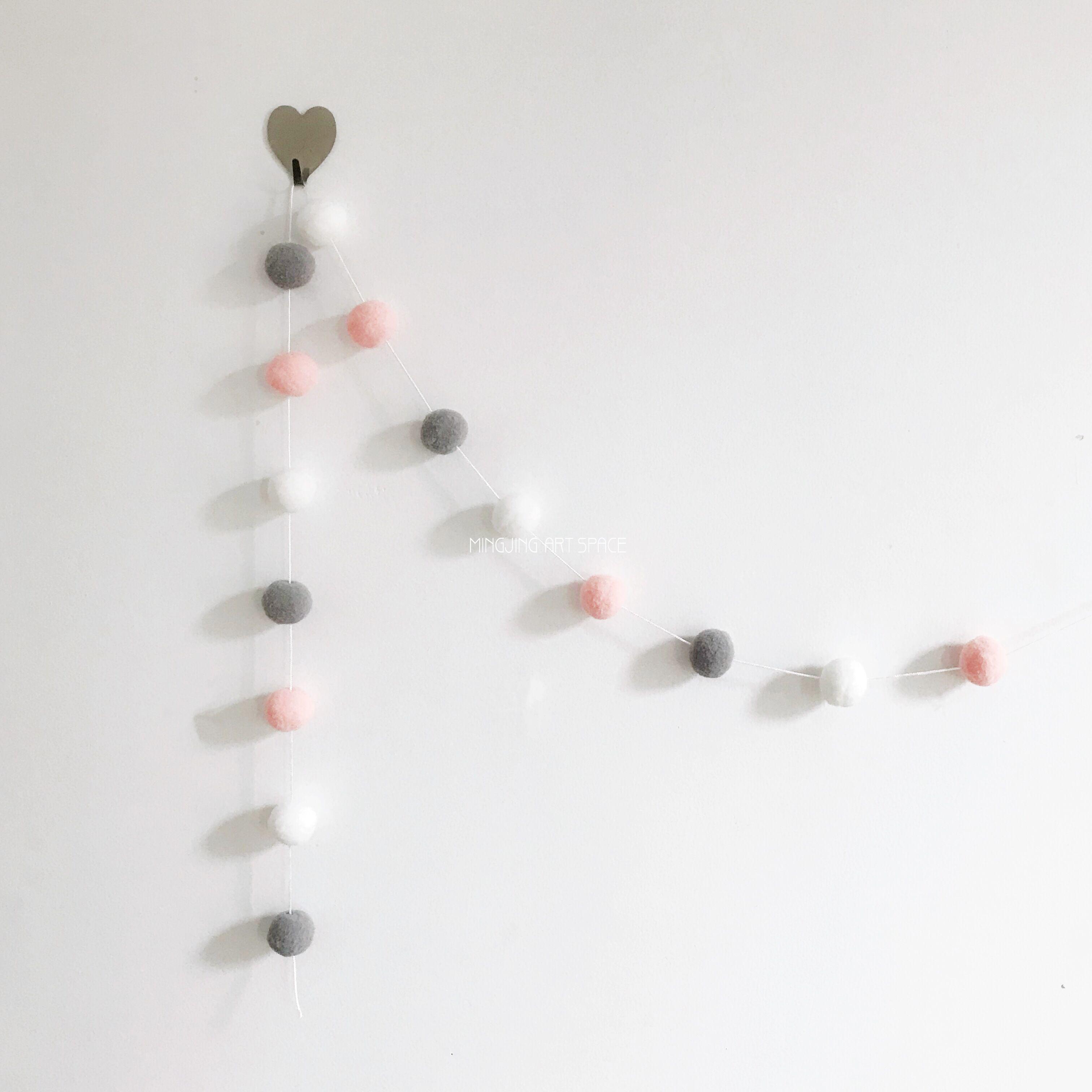 (2 pieces) ins pompom hanging string wall decoration party pull flower hanging hanging air hanging decoration children's room decoration
