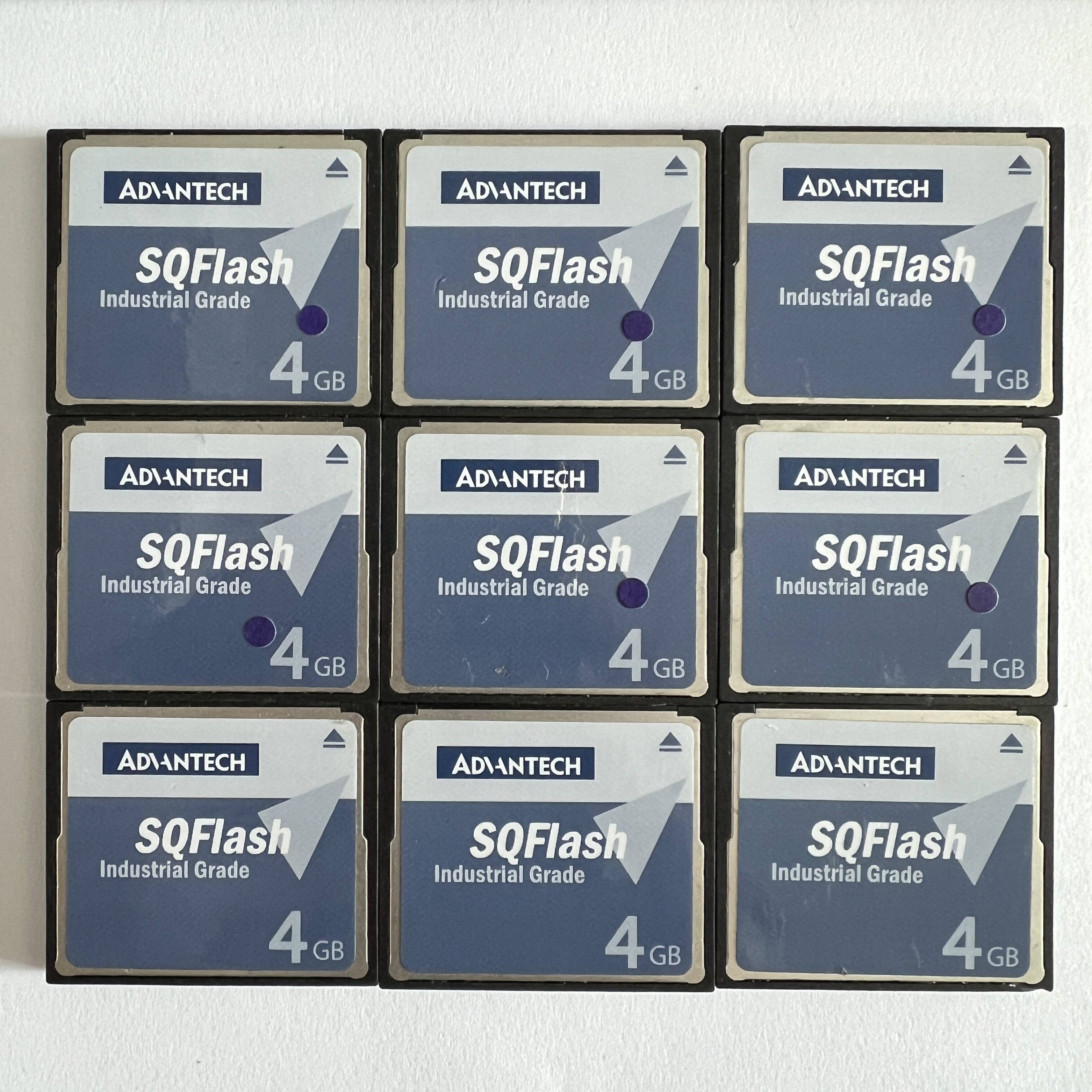 研华CF 4G工业级宽温记忆卡SQFlash数控机床软路由系统启动盘CF卡