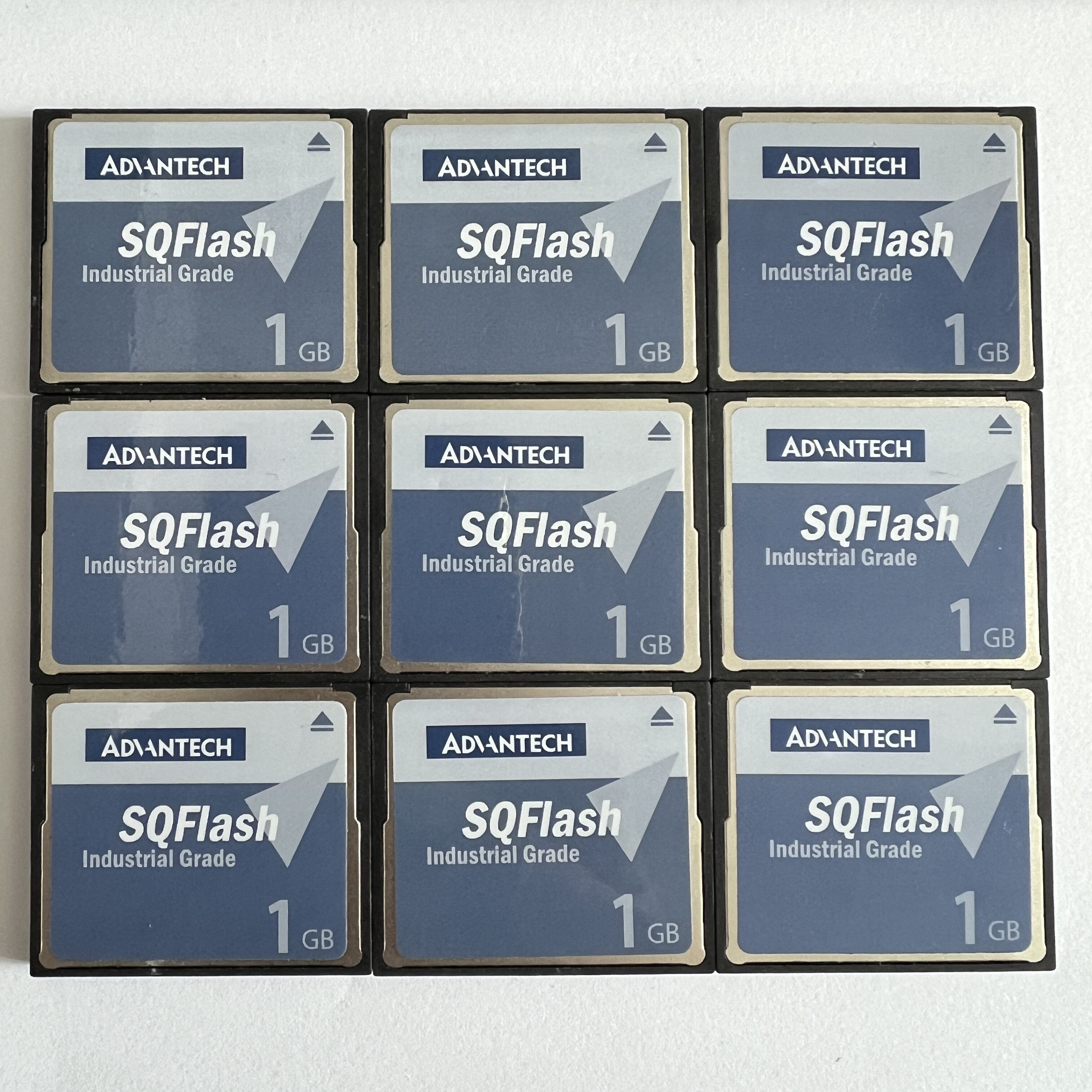 研华CF 1G工业级宽温存储卡CNC数控机床CF卡SQF-P10S1-1G-P8E/ETE