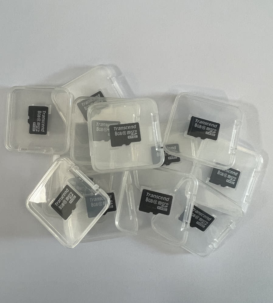 新品未使用の純正Transcend TF 8G携帯電話用メモリーカード、MLC規格、子供用カメラやドライブレコーダー用、MicroSDカード。