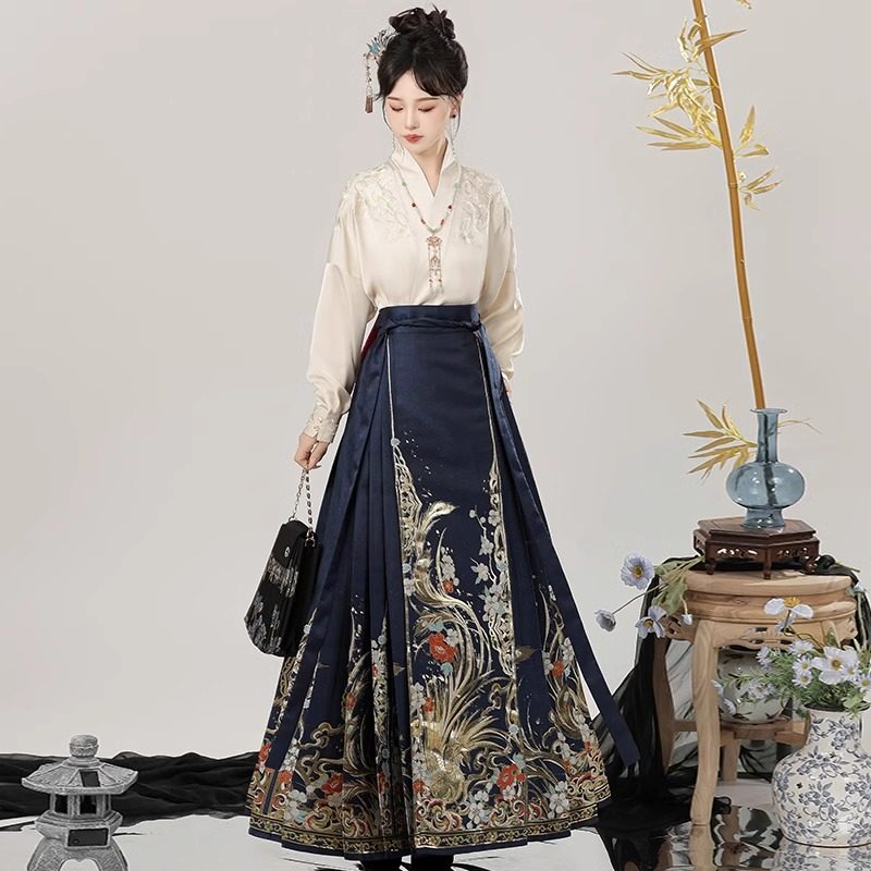 Оригинальный женский костюм Hanfu в китайском стиле, выполненный в стиле Минг, новый китайский стиль, тканый золотой макияж, юбка с цветочным рисунком лошади, повседневный костюм, новинка весны и осени 2025 года Изображение 1