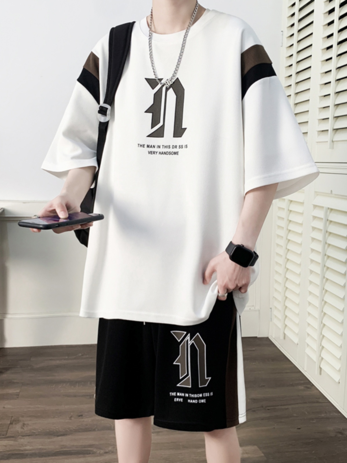 <!--青少年运动套装男孩夏季高中初中学生搭配帅气男大童短袖短裤夏装-->