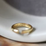 [Небольшие приборы] 18K Золотой почитаемый охранник!Два дополнительных глянцевых/просверленных вступительных кольца