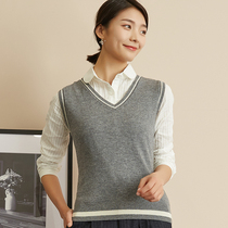 Wool knitted vest women wear spring vintage vneck sweater pullover sleeveless sweater chicken heart collar waistcoat