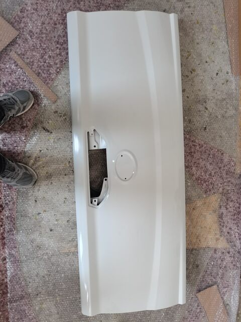 Suitable for Great Wall Fengjun 3 Rear Tailgate, Fengjun 5 European Version New Rear Panel, Fengjun 6 Cargo Box Rear Door Paint