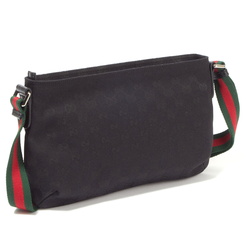 GUCCI 单肩斜挎包 GUCCI 单肩斜挎包