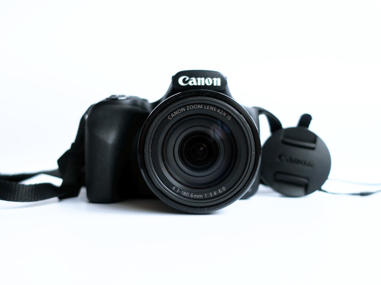 Máy ảnh kỹ thuật số tele lớn gấp 42 lần Canon Canon PowerShot SX520 HS chính hãng Canon - Máy ảnh kĩ thuật số máy ảnh fujifilm xt100