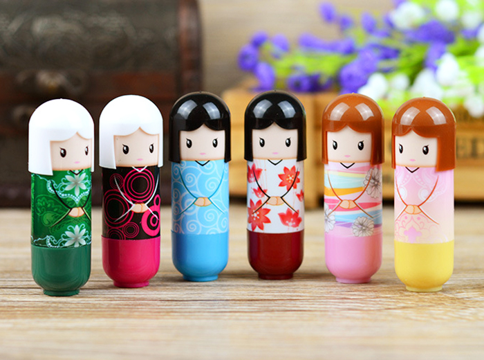 Vận chuyển đầy đủ Bán buôn Baby Lip Balm Dâu Lemon Apple Blueberry Mint Fruit Lip Balm 2.4g - Son môi merzy ver 3