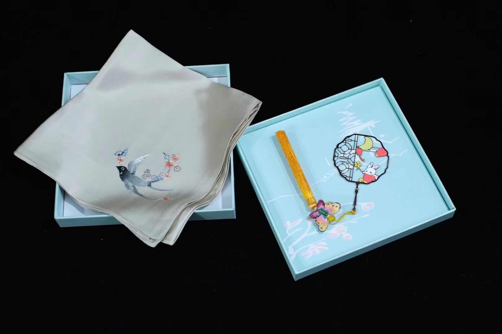 Su embroidery hand embroidered silk handkerchief set