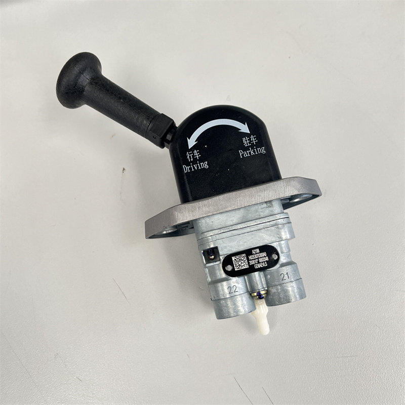 Manual valve assembly for Futian Daimler Oman accessories EST parking brake valve GTL trailer brake valve
