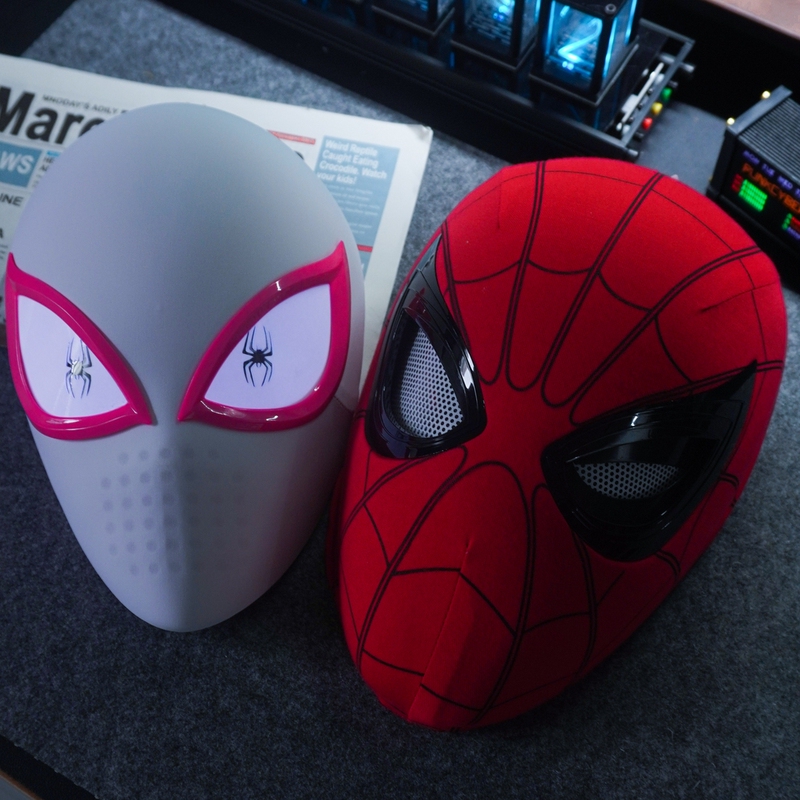 Glowing Electric Spider-Man Headgear with Movable Eyes, Funny Cos Super Mask, Halloween Boyfriend Gift