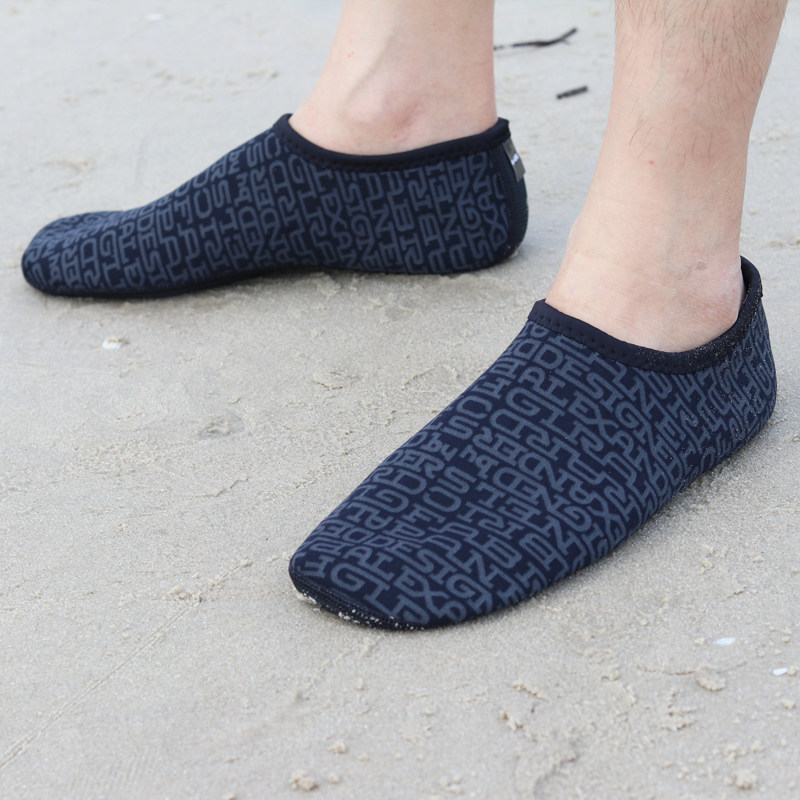 Men's and women's beach shoes non-slip summer quick-drying children's snorkeling skin-fitting shoes yoga tracing diving socks wading swimming shoes