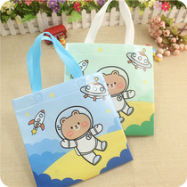 Non-woven bag cartoon film cute bear shopping environmental protection bag custom-made canvas custom delivery handbag