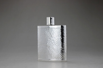 Sterling silver 999 portable small flat Hulk hand-sealed outdoor portable wine set high-grade Russian wine bottle