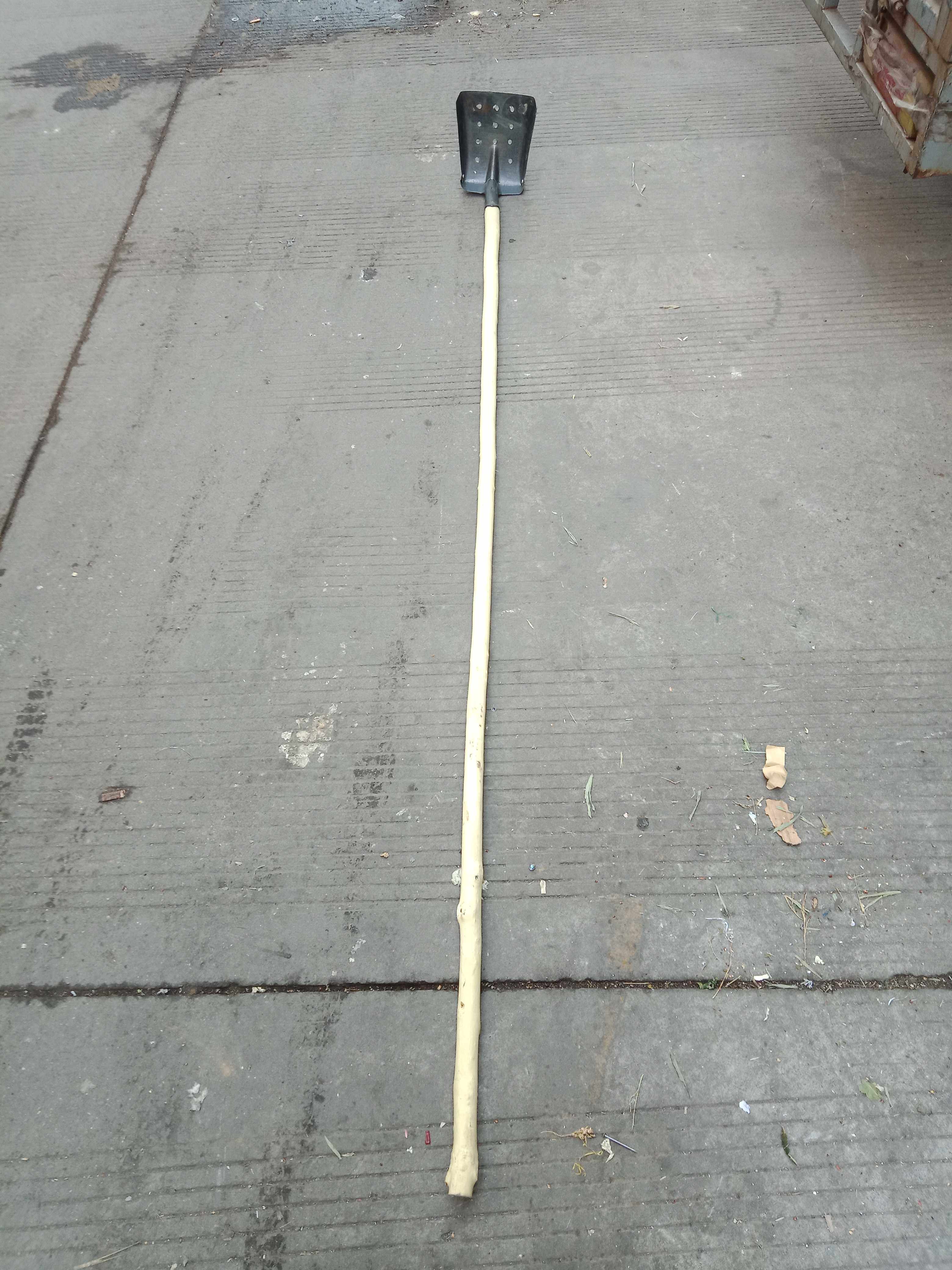 2 m white wax pole for the special drainage bend of the sand and gravel special for the digging of the manure spade with the eye silt shovel.
