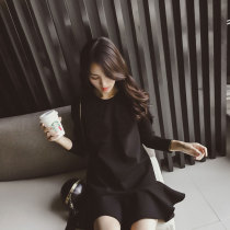 Spring and autumn small sub-dress 2022 lotus leaf dress fish tail skirt with bottom dress temperament Chauchic herben small black dress spring