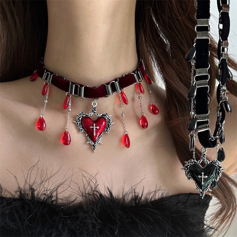 Dark gothic style flocked heart cross choker tassel necklace for women, niche and unique punk hot girl neck chain