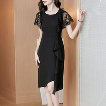 One-piece dress Summer 2021 New port Wind Lace splicing Snow spinning elegant and elegant with a slim black dress Herbene