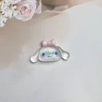 Прозрачная голова с большим ухом