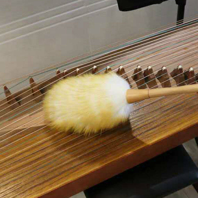 Guzheng cleaning brush guitar erhu musical instrument brush guzheng brush solid wood handle to clean the panel dust