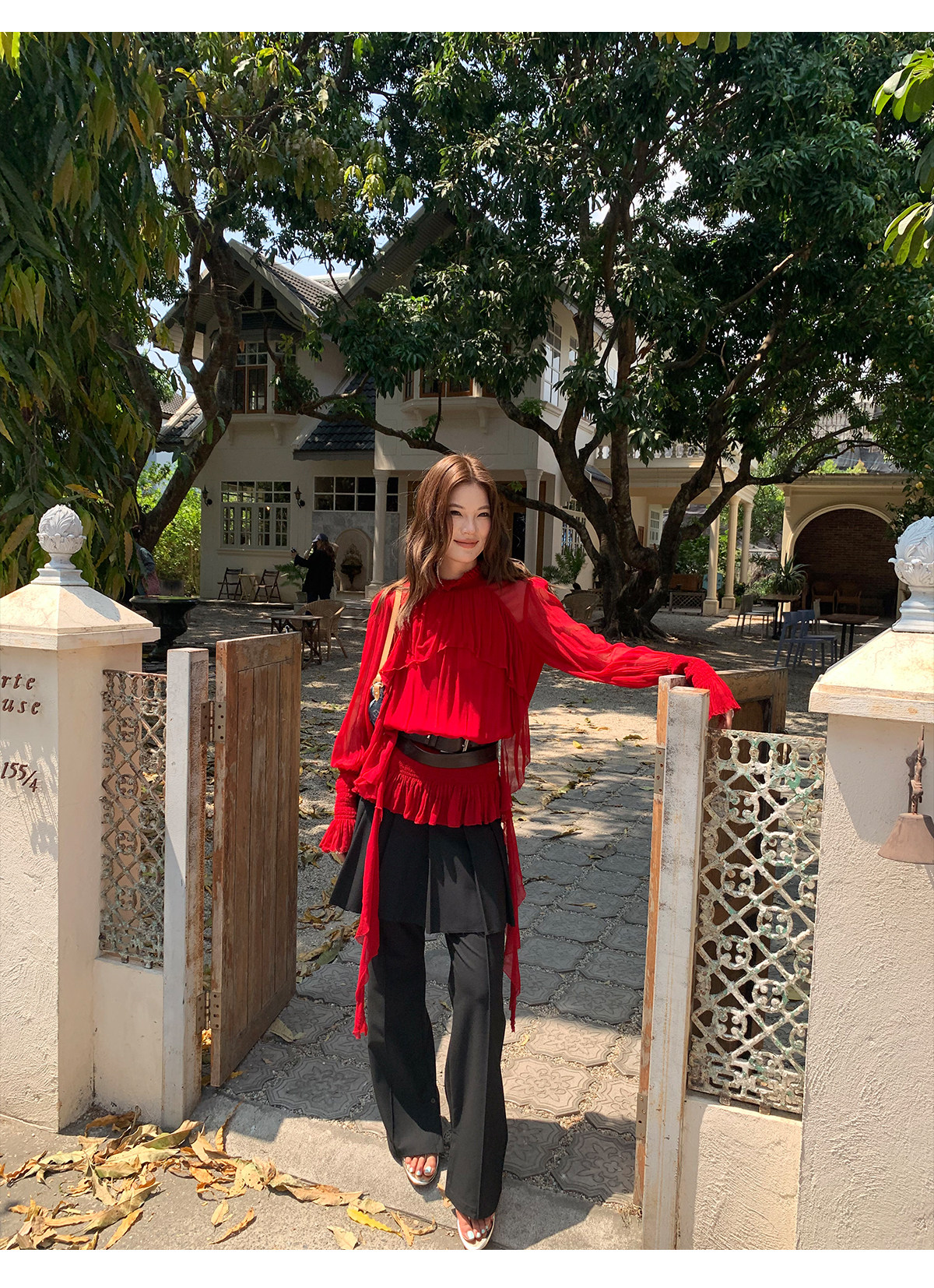 马儿MAR женские повседневные брюки с имитацией двухслойности и плиссированной задней вставкой, черные, стройнящие, универсальные, длинные с разрезами