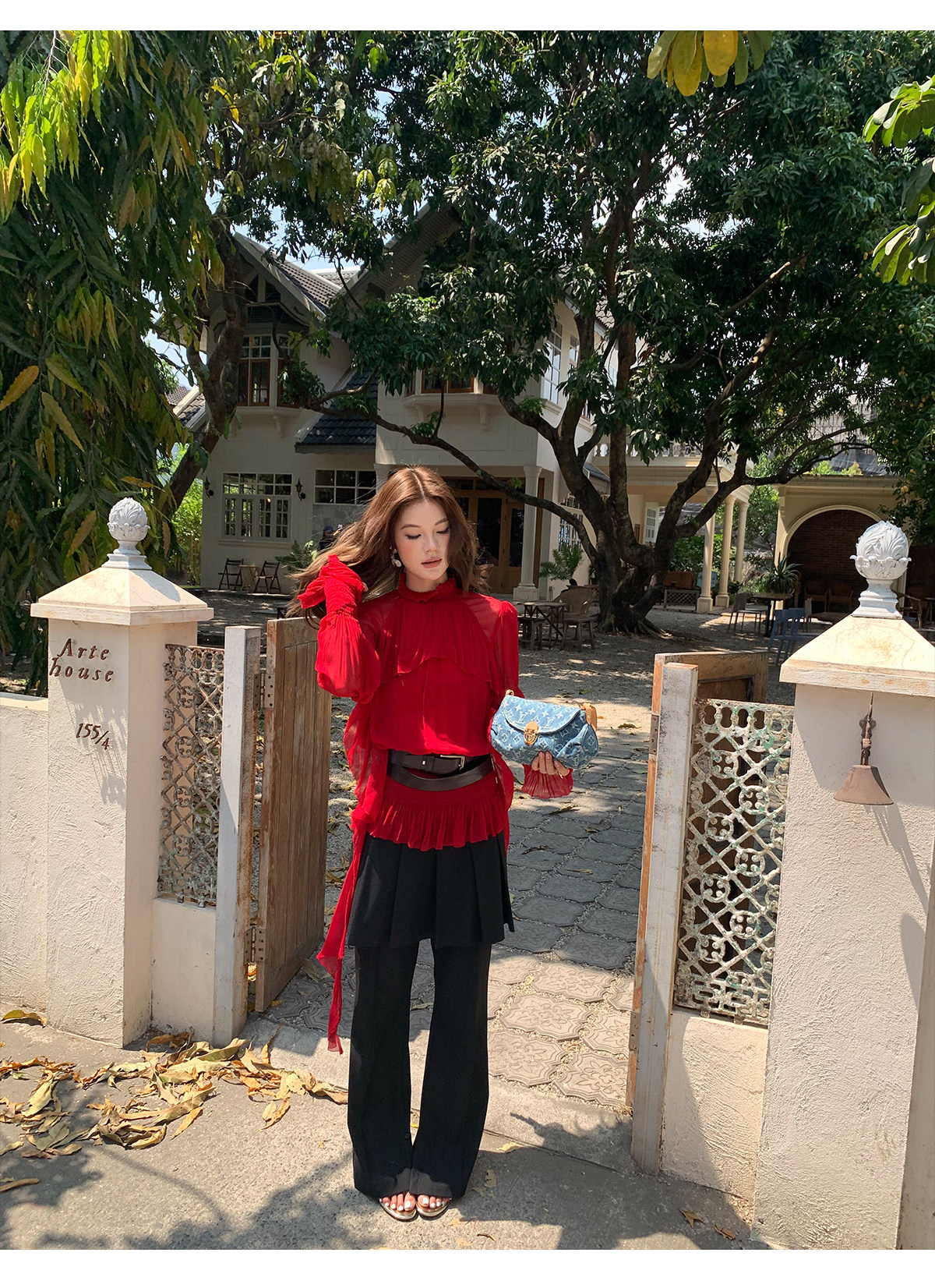 马儿MAR женские повседневные брюки с имитацией двухслойности и плиссированной задней вставкой, черные, стройнящие, универсальные, длинные с разрезами