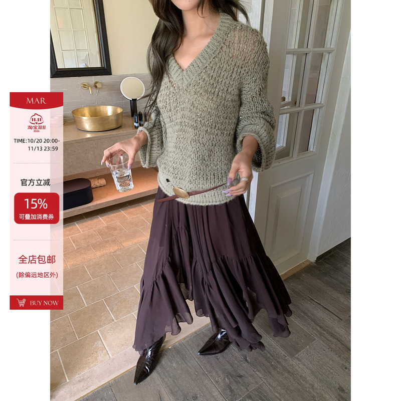 Mar Autumn/Winter New Style Lazy V-Neck Sequin Sweater for Women, Soft and Loose Knit Long Sleeve Top
