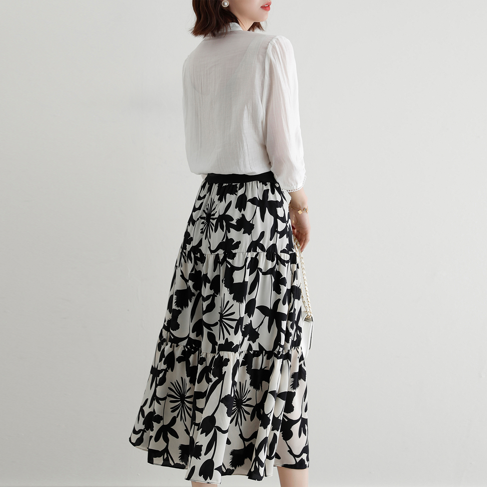 Thousands of styles are not more durable than it!2024 Early spring high waist is thin and full of retro print skirts Thousands of styles are not more durable than it!2024 Early spring high waist is thin and full of retro print skirts