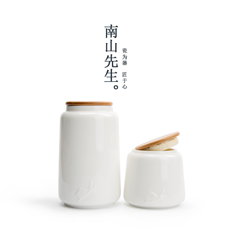 Q: Mr Nan shan caddy fixings tea sealed jar domestic large - sized ceramic moistureproof tea, black tea pu - erh tea warehouse