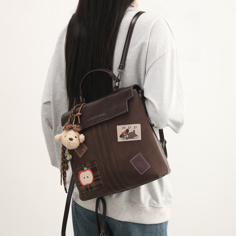 Retro Distressed Patchwork Backpack for Women 2026 New Style Simple Commuter School Bag Multi-Functional Backpack Travel Bag