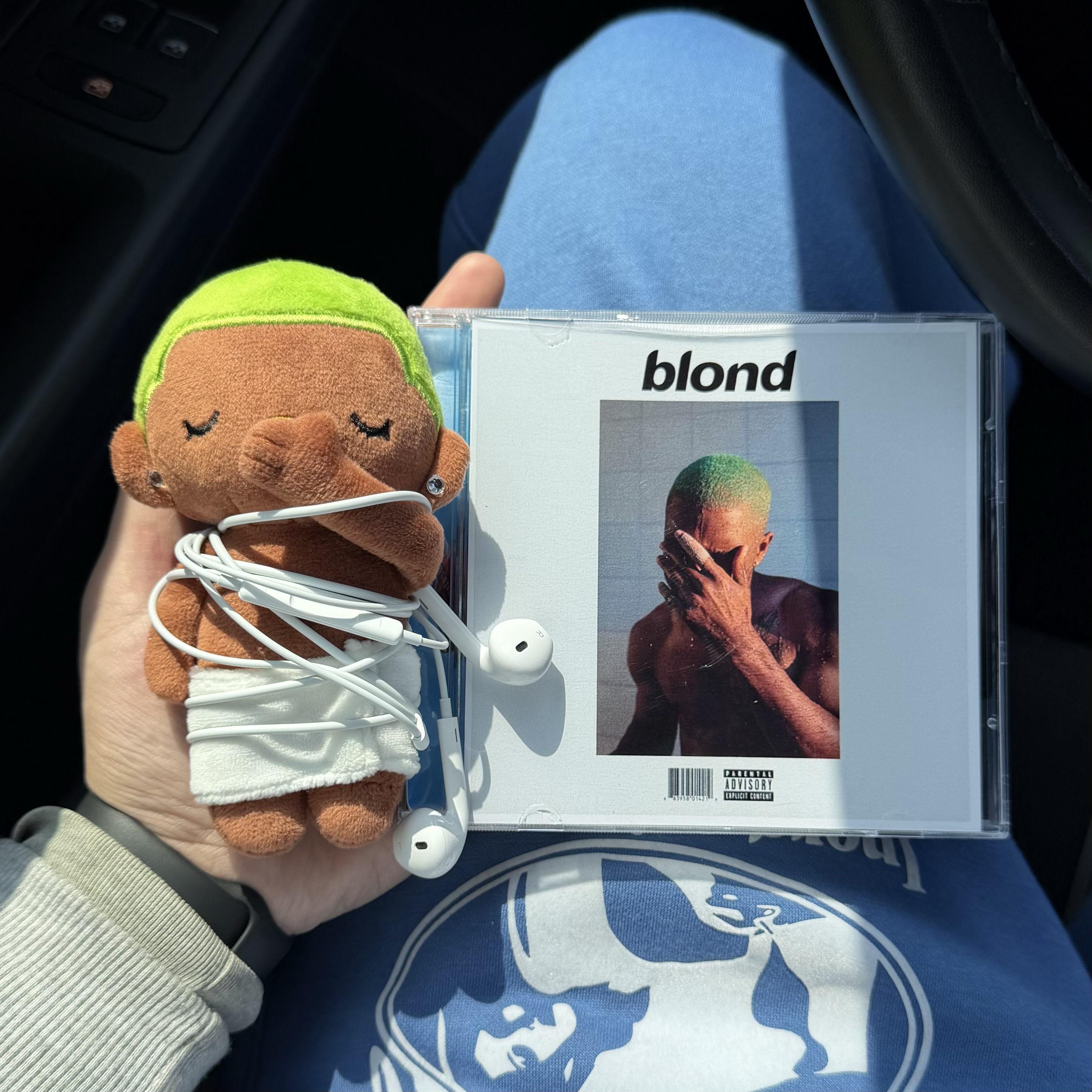 Thekid ตุ๊กตาของเล่นตัวโปรด Frank Ocean ของแท้ จี้ห้อยแบบนุ่ม ตุ๊กตาฮิปฮอปแร็ปสุดเทรนด์ จี้ห้อยกระเป๋าสไตล์อเมริกัน