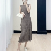 Без рукавов, хаки