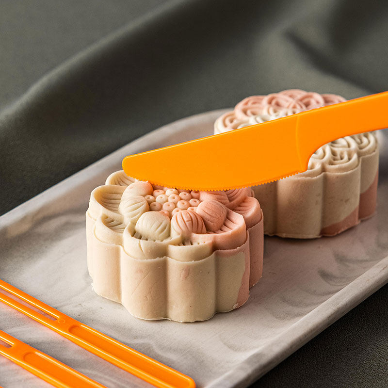 Moon Moon Cake Knife Fork Disposable Plastic Combined Suit Independent Package Cake Fork 1 Knife 4 Fork 10