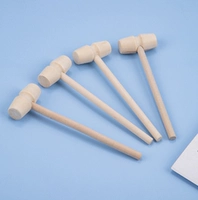 Маленький молоток из натурального дерева, 1 шт