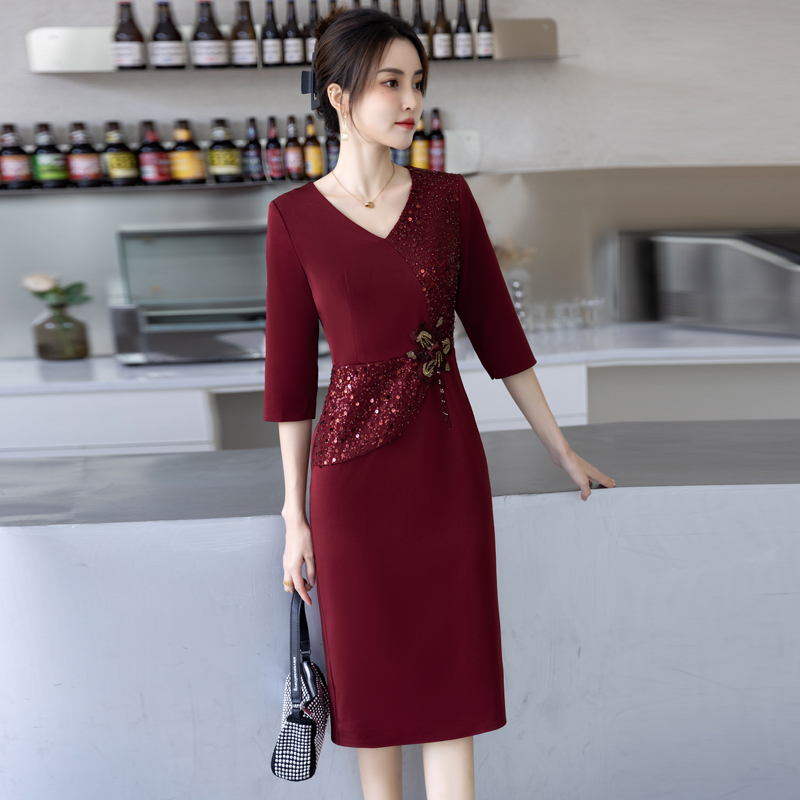 Elite wedding dress, elegant winter evening dress for mother, western style Elite wedding dress, elegant winter evening dress for mother, western style