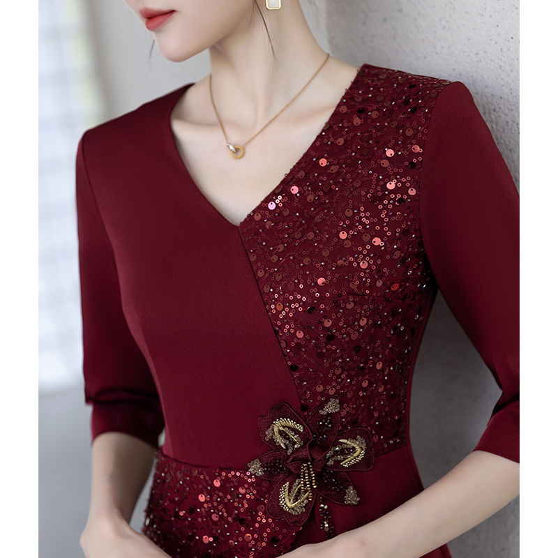 Elite wedding dress, elegant winter evening dress for mother, western style Elite wedding dress, elegant winter evening dress for mother, western style