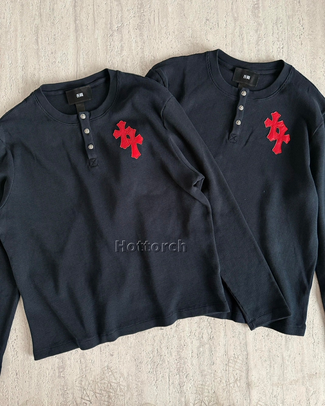 Autonomous Spring/Summer New Style Red Cross Stitch Leather Patch Henry Collar Silver-Plated Button Navy Blue Waffle Long Sleeve T-Shirt Autonomous Spring/Summer New Style Red Cross Stitch Leather Patch Henry Collar Silver-Plated Button Navy Blue Waffle Long Sleeve T-Shirt