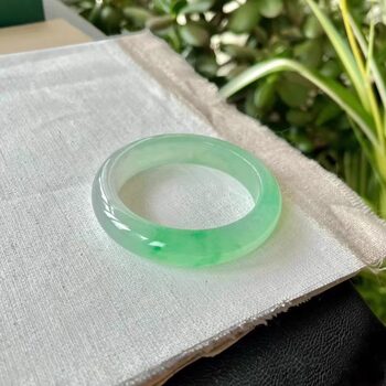 Ice green flat jade bracelet